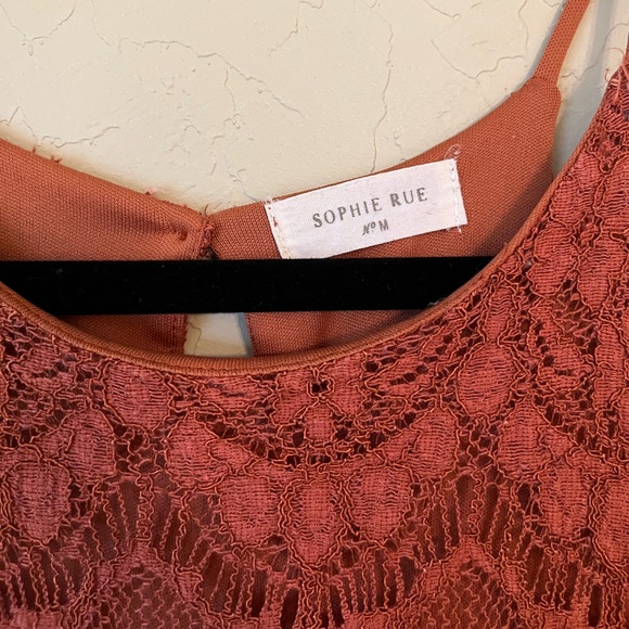 Burnt Orange Whimsical Lace Crop - Picture 2 of 2